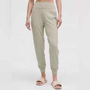 Lululemon Align joggers, green, size 12